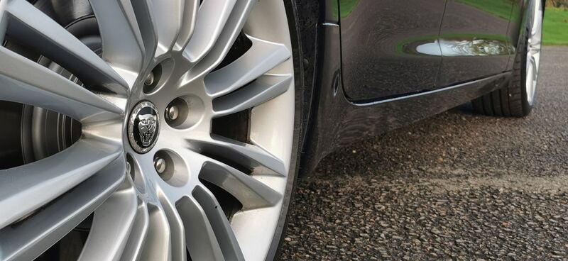 JAGUAR XJ 3.0d V6 Portfolio Auto Euro 5 4dr 2012