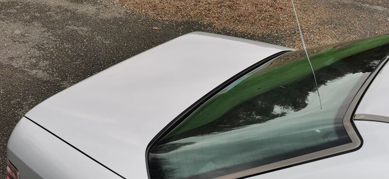 MERCEDES-BENZ E CLASS 2.2 E220 SE Limited Edition 4dr 1995