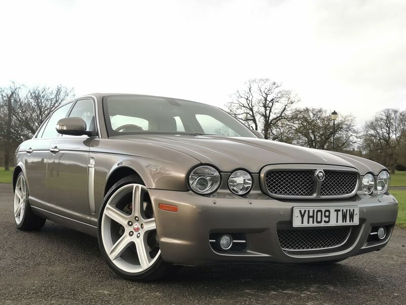 JAGUAR XJ 2.7 TDVi Sovereign 4dr 2009