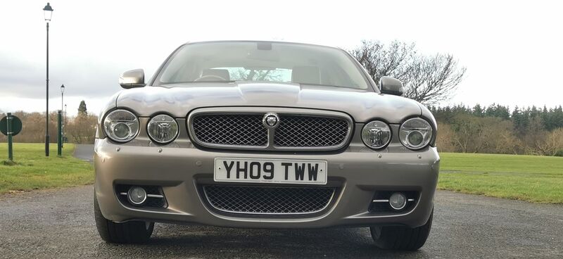 JAGUAR XJ 2.7 TDVi Sovereign 4dr 2009