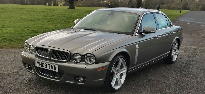 JAGUAR XJ 2.7 TDVi Sovereign 4dr 2009