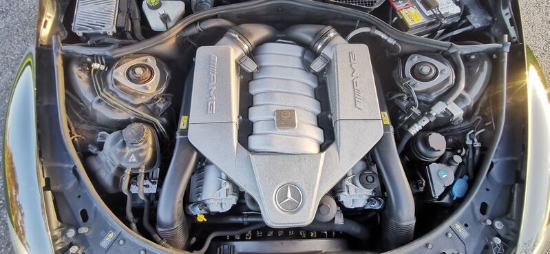 MERCEDES-BENZ CL 6.2 CL63 AMG 7G-Tronic 2dr 2007