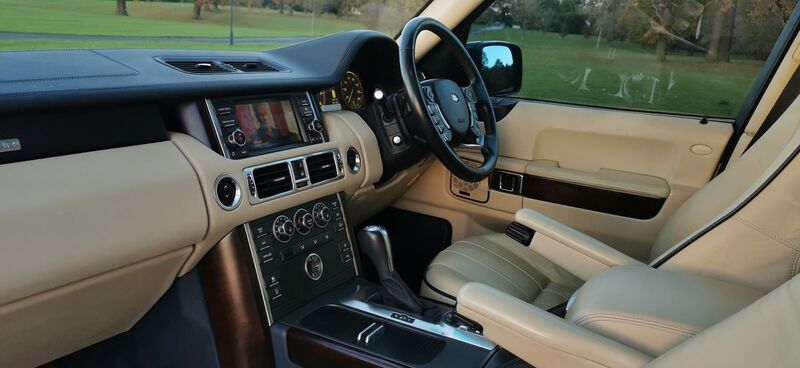 LAND ROVER RANGE ROVER 3.6 TD V8 Vogue Auto 4WD Euro 4 5dr 2010