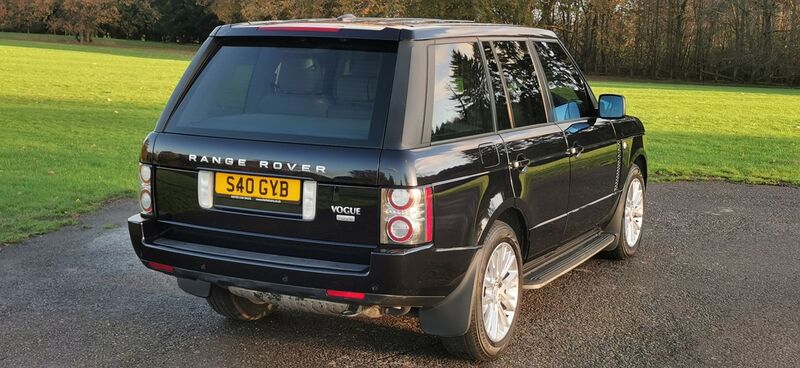 LAND ROVER RANGE ROVER 3.6 TD V8 Vogue Auto 4WD Euro 4 5dr 2010