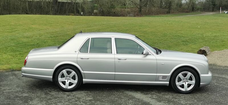 BENTLEY ARNAGE 6.8T 4dr Saloon Auto 2004