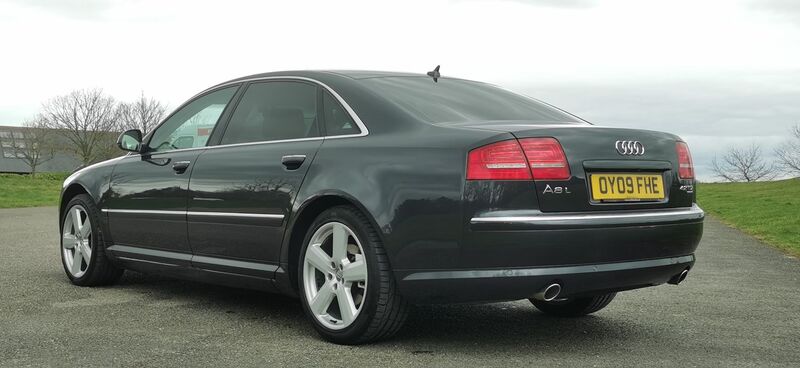 AUDI A8 4.2 TDI SE quattro 4dr LWB 2009