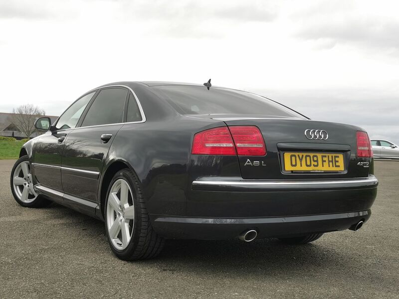 AUDI A8 4.2 TDI SE quattro 4dr LWB 2009