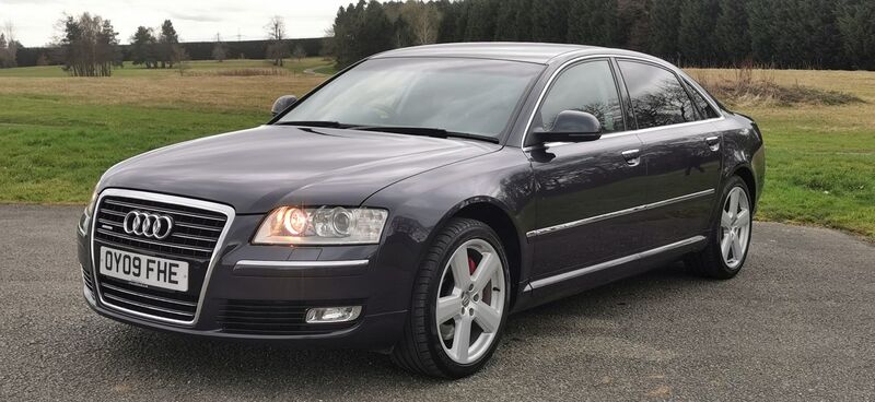 AUDI A8 4.2 TDI SE quattro 4dr LWB 2009