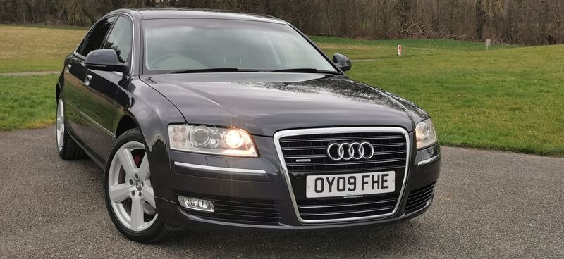 AUDI A8 4.2 TDI SE quattro 4dr LWB 2009