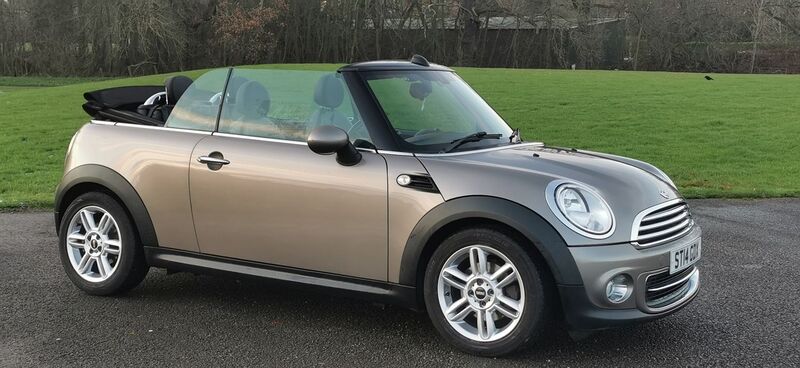 MINI CONVERTIBLE 1.6 Cooper Euro 6 ss 2dr 2014