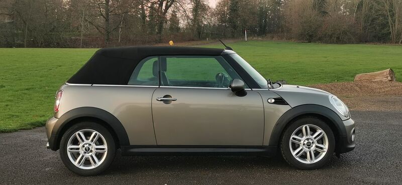 MINI CONVERTIBLE 1.6 Cooper Euro 6 ss 2dr 2014