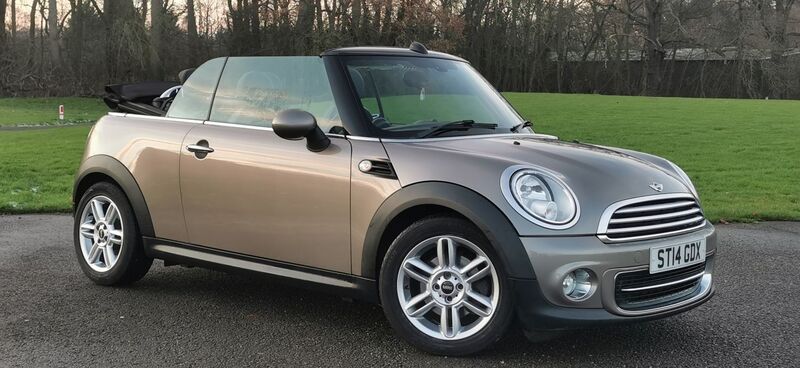 MINI CONVERTIBLE 1.6 Cooper Euro 6 ss 2dr 2014