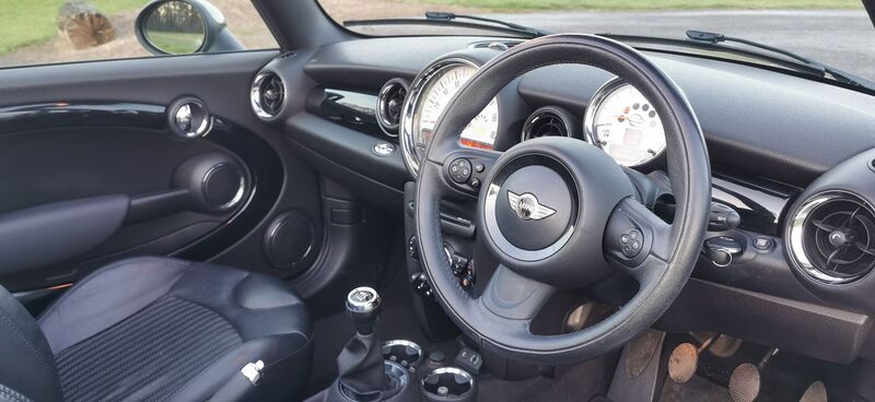 MINI CONVERTIBLE 1.6 Cooper Euro 6 ss 2dr 2014