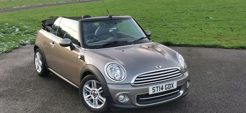 MINI CONVERTIBLE 1.6 Cooper Euro 6 ss 2dr 2014