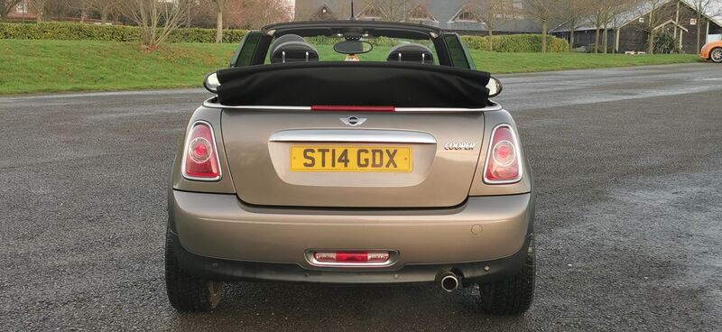 MINI CONVERTIBLE 1.6 Cooper Euro 6 ss 2dr 2014