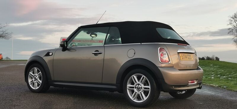 MINI CONVERTIBLE 1.6 Cooper Euro 6 ss 2dr 2014