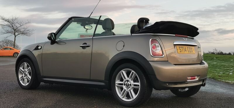 MINI CONVERTIBLE 1.6 Cooper Euro 6 ss 2dr 2014