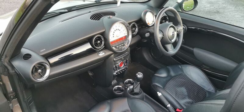 MINI CONVERTIBLE 1.6 Cooper Euro 6 ss 2dr 2014