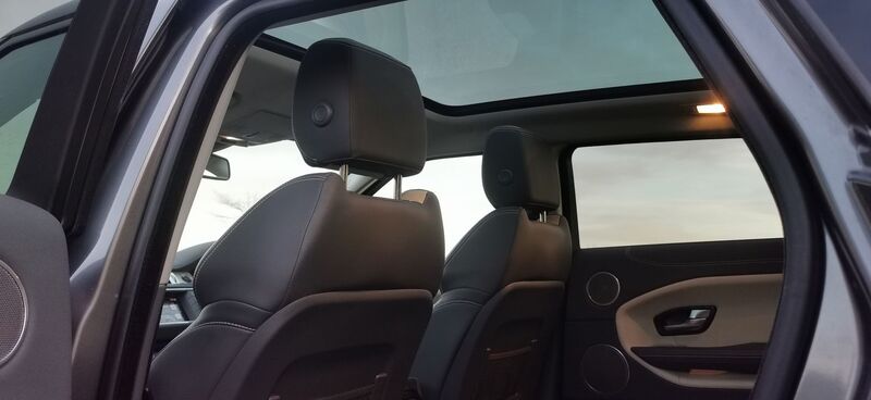LAND ROVER RANGE ROVER EVOQUE 2.0 TD4 SE Tech Auto 4WD Euro 6 ss 5dr 2015