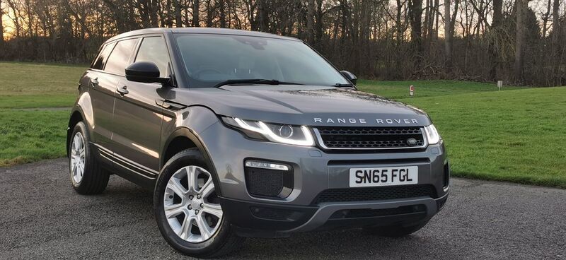 LAND ROVER RANGE ROVER EVOQUE 2.0 TD4 SE Tech Auto 4WD Euro 6 ss 5dr 2015