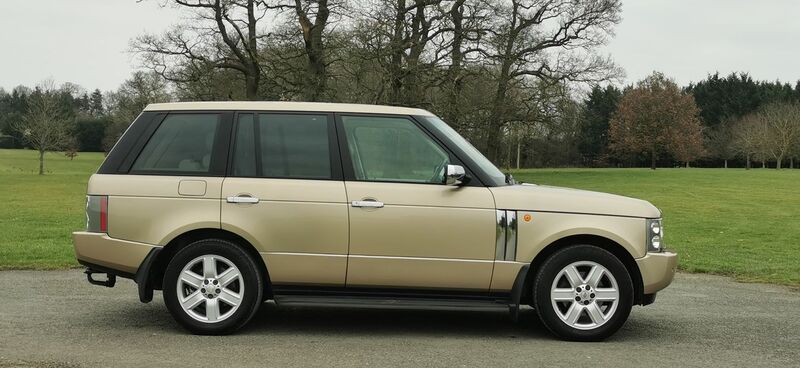 LAND ROVER RANGE ROVER 4.4 V8 Vogue 5dr 2004