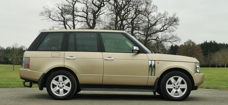 LAND ROVER RANGE ROVER 4.4 V8 Vogue 5dr 2004