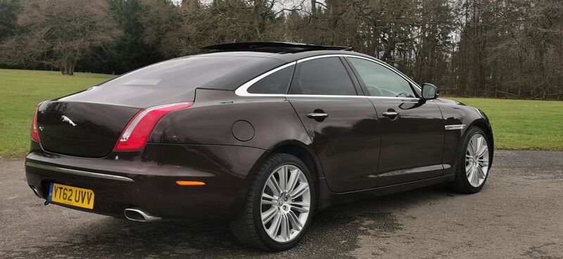 JAGUAR XJ 3.0d V6 Portfolio Auto Euro 5 ss 4dr 2012