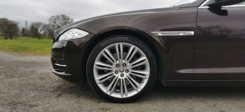 JAGUAR XJ 3.0d V6 Portfolio Auto Euro 5 ss 4dr 2012