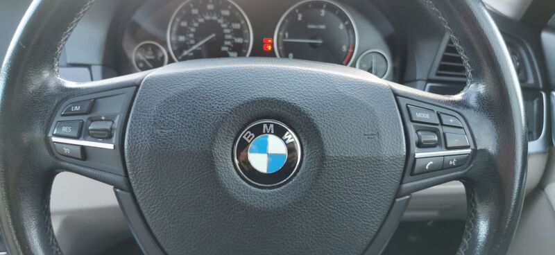 BMW 5 SERIES 2.0 520d SE Steptronic Euro 5 4dr 2010