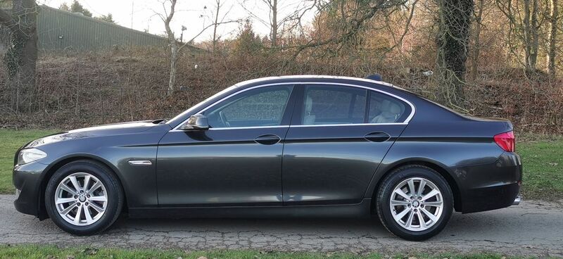 BMW 5 SERIES 2.0 520d SE Steptronic Euro 5 4dr 2010