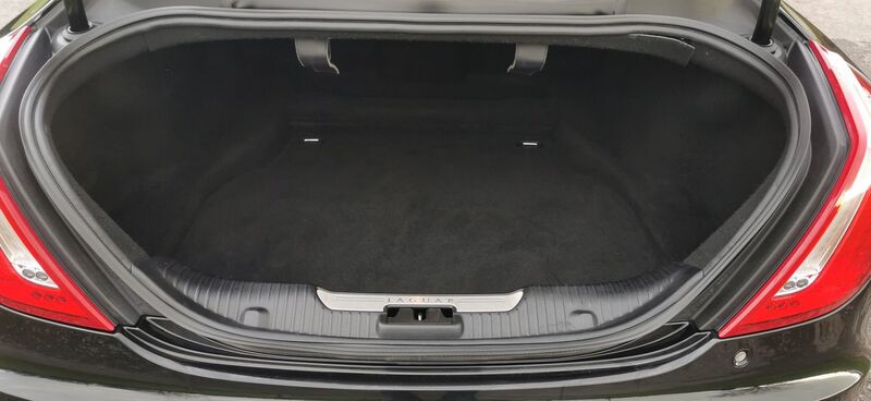 JAGUAR XJ 5.0 V8 Ultimate Auto ss 4dr LWB 2013