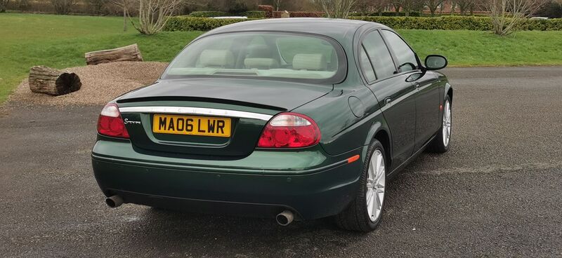 JAGUAR S-TYPE 2.7D V6 Sport 4dr 2006