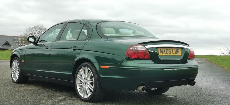 JAGUAR S-TYPE 2.7D V6 Sport 4dr 2006