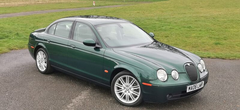 JAGUAR S-TYPE 2.7D V6 Sport 4dr 2006