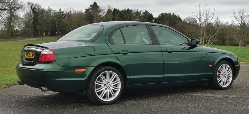 JAGUAR S-TYPE 2.7D V6 Sport 4dr 2006