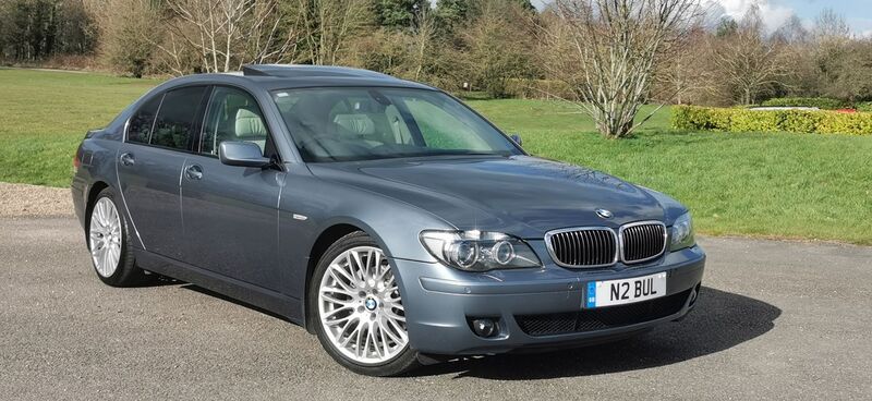 BMW 7 SERIES 3.0 730d Sport Auto 4dr 2005