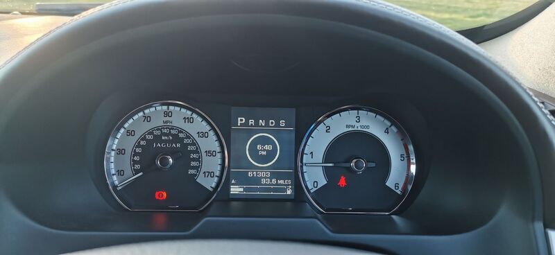 JAGUAR XF 3.0d V6 Portfolio Auto Euro 5 4dr 2011