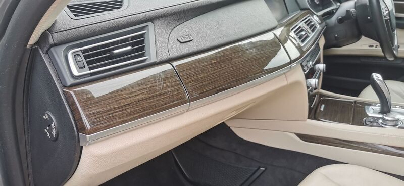 BMW 7 SERIES 3.0 730d SE Luxury Edition Auto Euro 5 4dr 2011