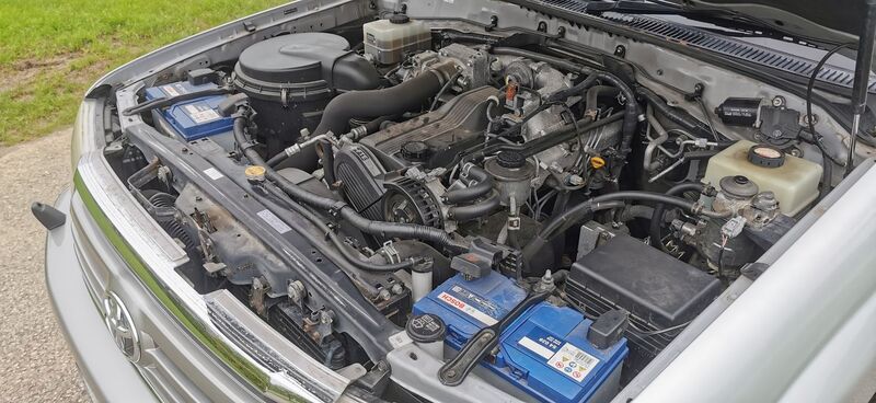 TOYOTA LAND CRUISER AMAZON 4.2 TD 5dr 2005