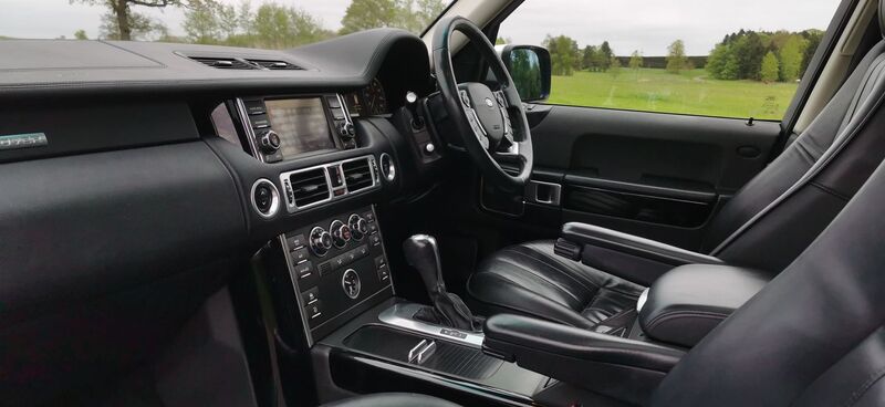 LAND ROVER RANGE ROVER 3.6 TD V8 Vogue Auto 4WD Euro 4 5dr 2009