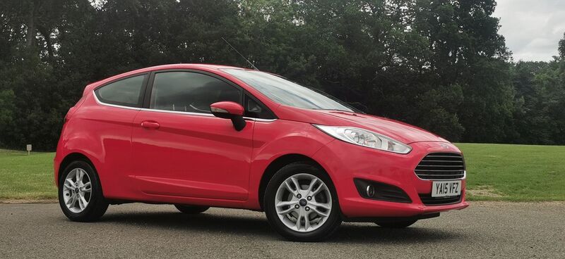 FORD FIESTA 1.25 Zetec Euro 6 3dr 2015