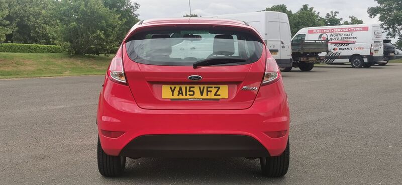 FORD FIESTA 1.25 Zetec Euro 6 3dr 2015