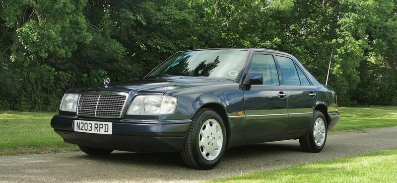 MERCEDES-BENZ E CLASS 2.0 E200 4dr W124 1995