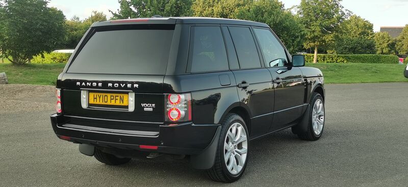 LAND ROVER RANGE ROVER 3.6 TD V8 Vogue Auto 4WD 5dr 2010