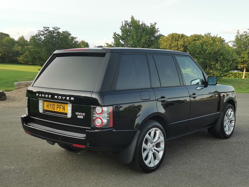 LAND ROVER RANGE ROVER 3.6 TD V8 Vogue Auto 4WD 5dr 2010