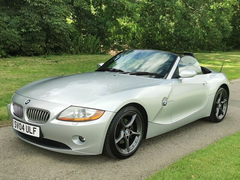 BMW Z4 3.0i Convertible 2dr Manual 2004