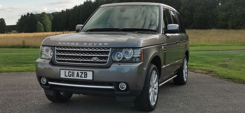 LAND ROVER RANGE ROVER 4.4 TD V8 Vogue SE Auto 4WD 5dr 2011