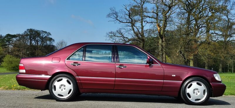 MERCEDES-BENZ S CLASS 5.0 S500 4dr 1998