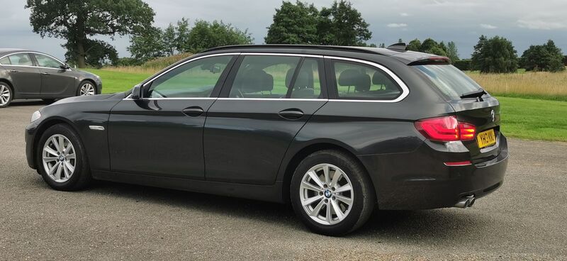 BMW 5 SERIES 3.0 530d SE Touring Auto Euro 5 ss 5dr 2013