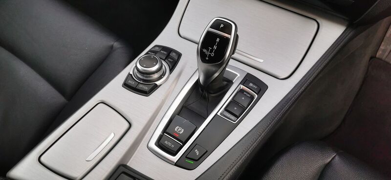 BMW 5 SERIES 3.0 530d SE Touring Auto Euro 5 ss 5dr 2013